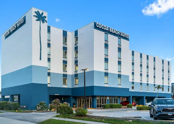 Hotel with Tennis: Cocoa Beach Suites Hotel